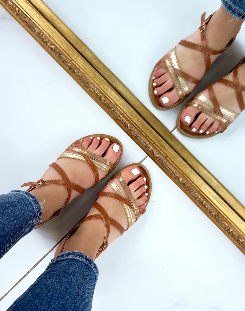 Nu-pieds camel à bride lisses satinées et pailletées