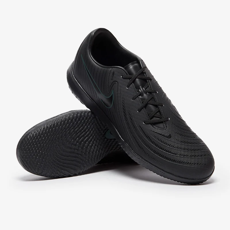 Nike Chaussure de foot en salle basse Phantom GX 2 Academy