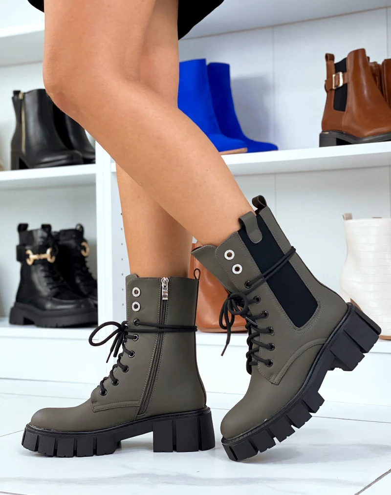 Bottines Kaki montantes à lacet et à zip et à détails strass