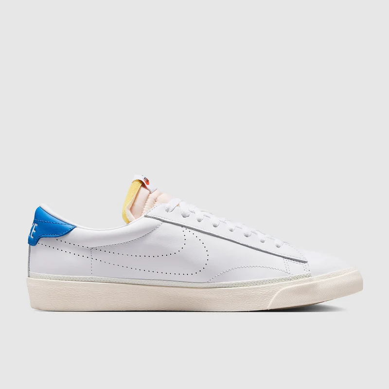 Nike Sportswear Tennis Classic AC