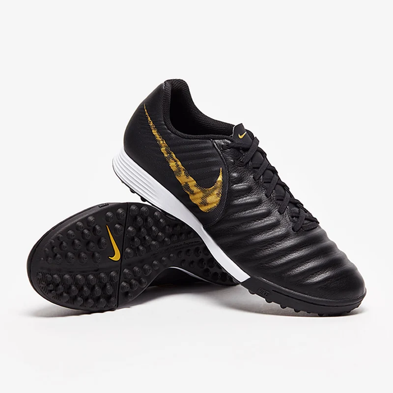 Chaussure de football à crampons pour surface synthétique Ni