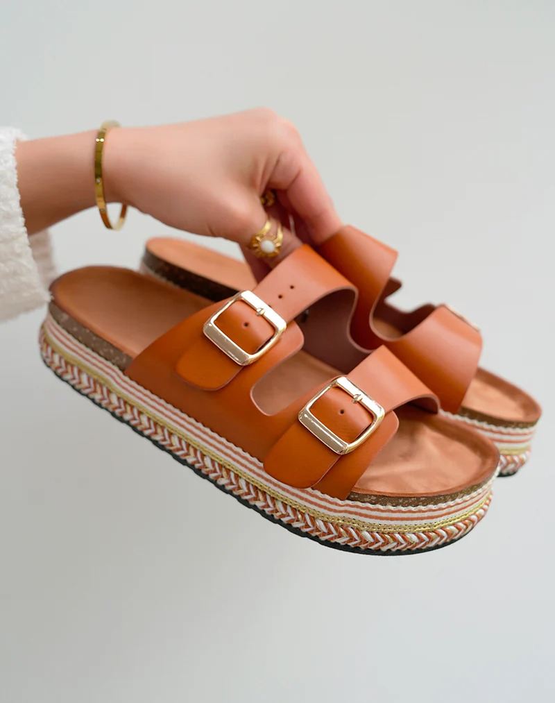 Mules Camel à Triple Sangle et Plateforme Tressée Femme