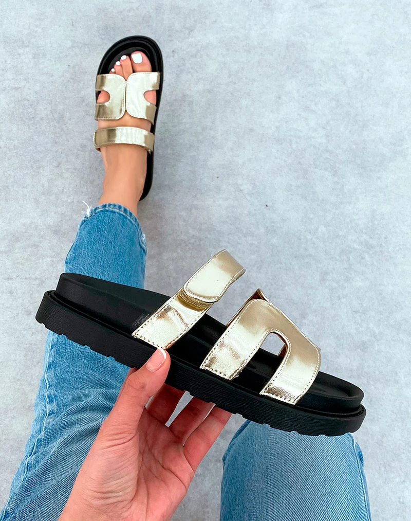 Mules Noires Modernes avec Bride en H et Fermeture Scratch ? Confort et Style