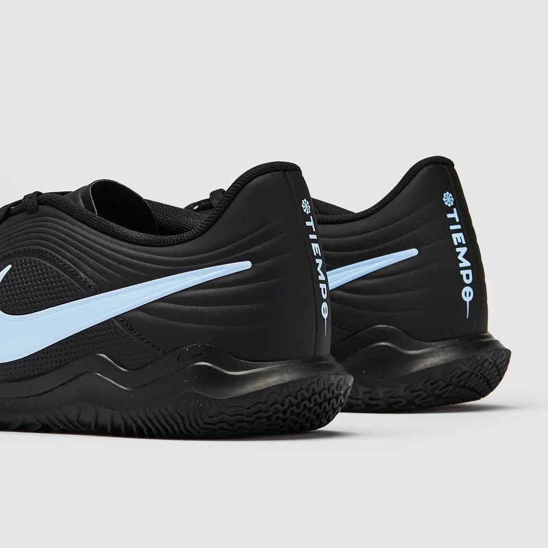 Nike Tiempo Maestro Club IC