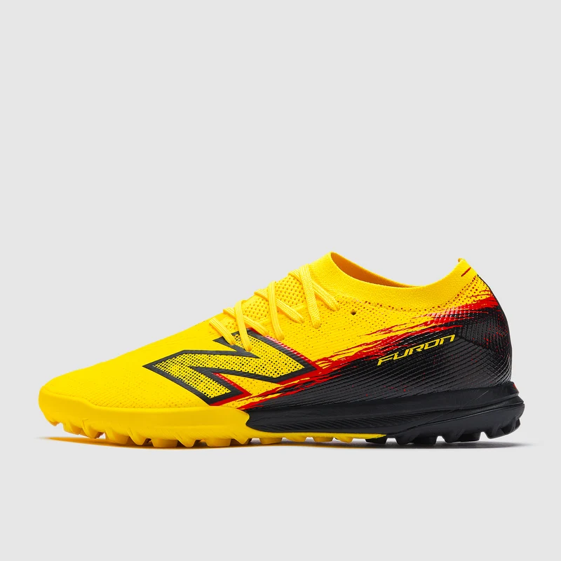 New Balance Furon V8 Elite TF