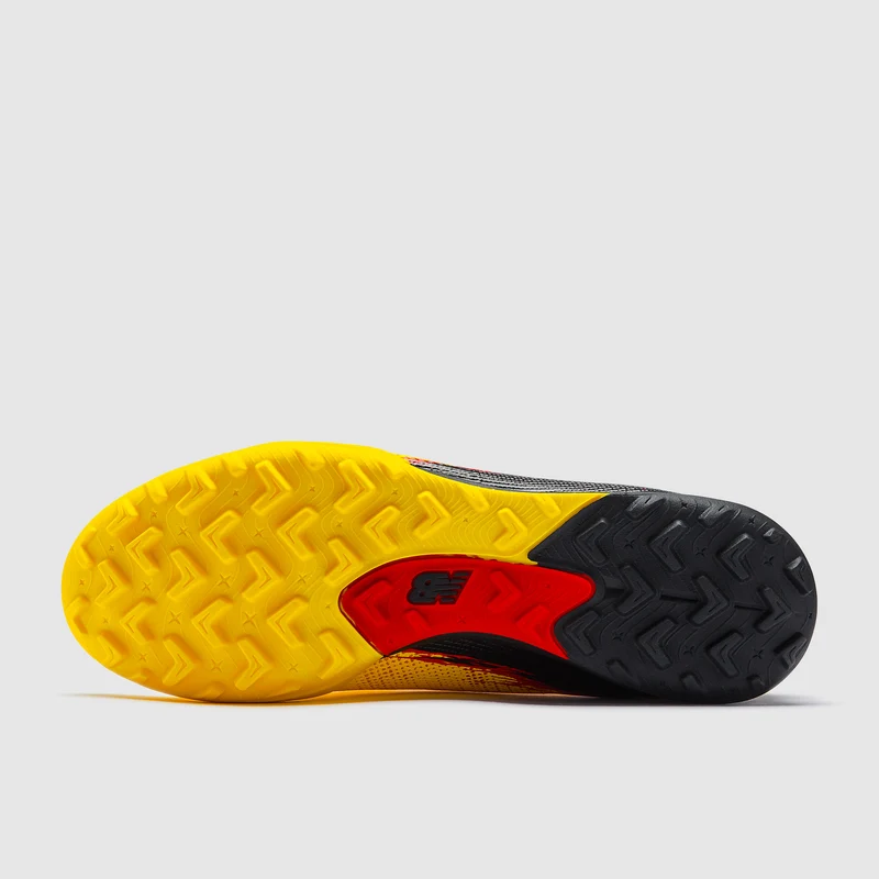 New Balance Furon V8 Elite TF