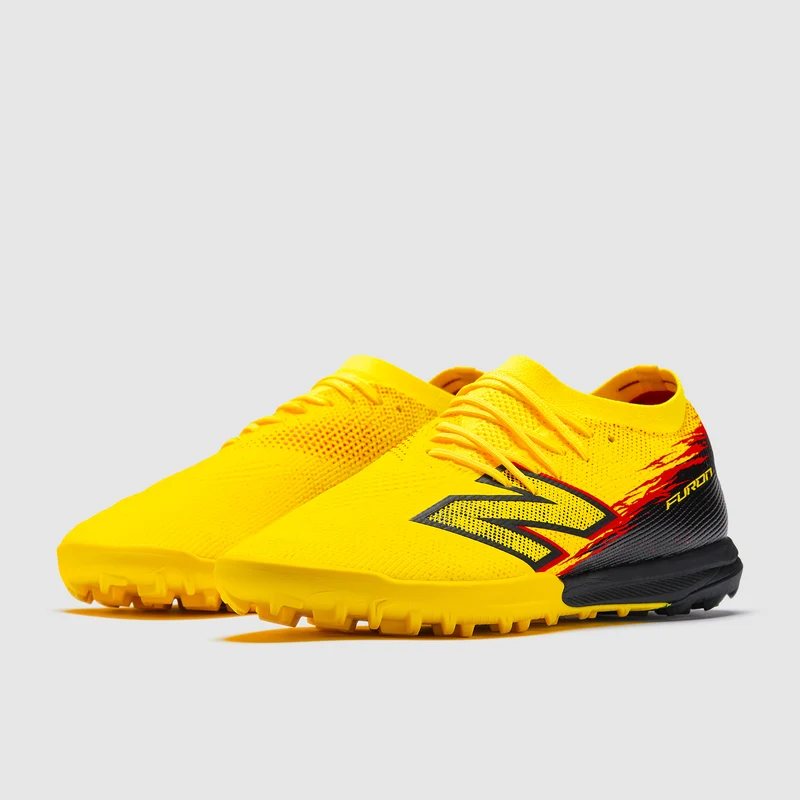 New Balance Furon V8 Elite TF