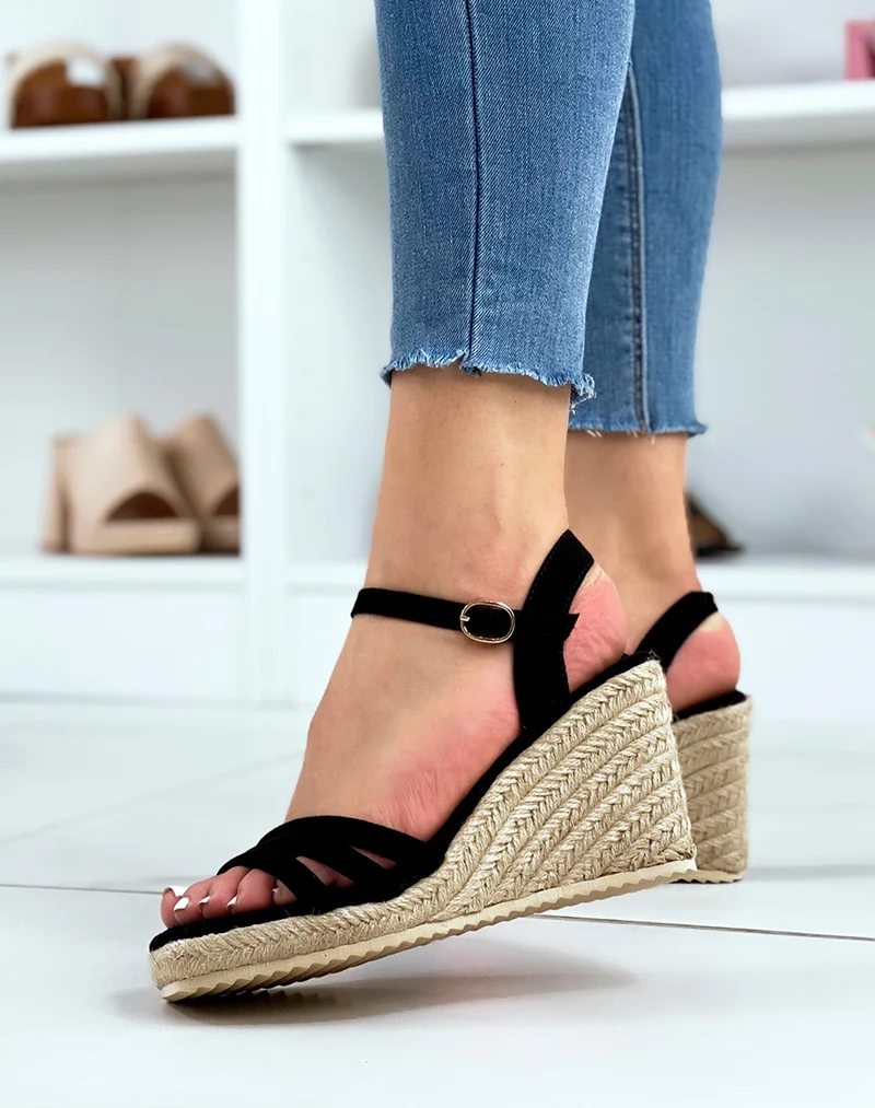 Compensées noires à triple brides et talon carré