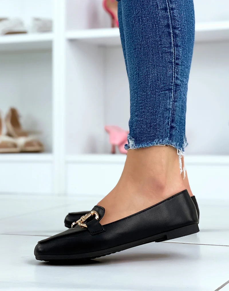 Mocassins noirs à double boucles dorées