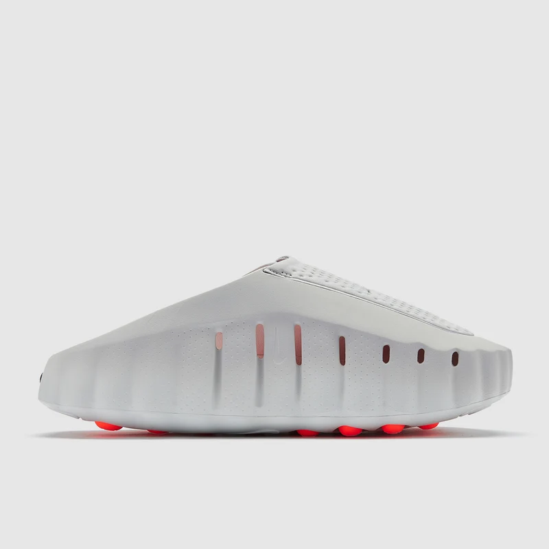 Nike Mind 001 Pregame Mules