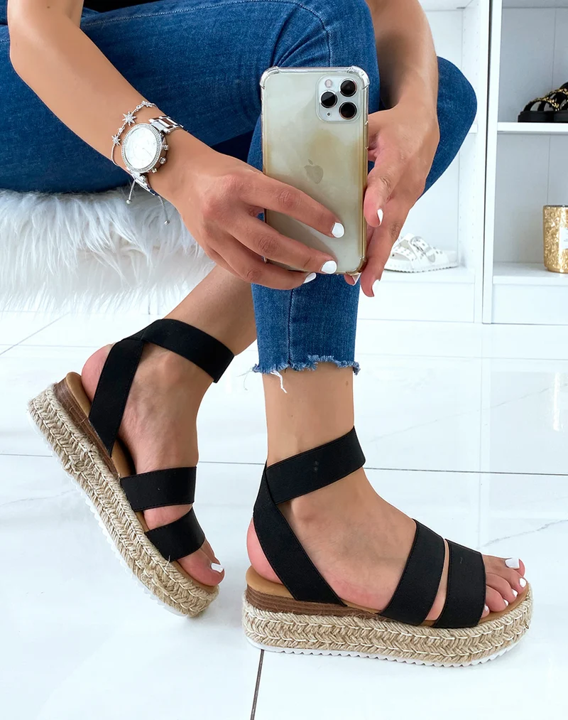 Sandales noires à multiples brides et semelle en jute