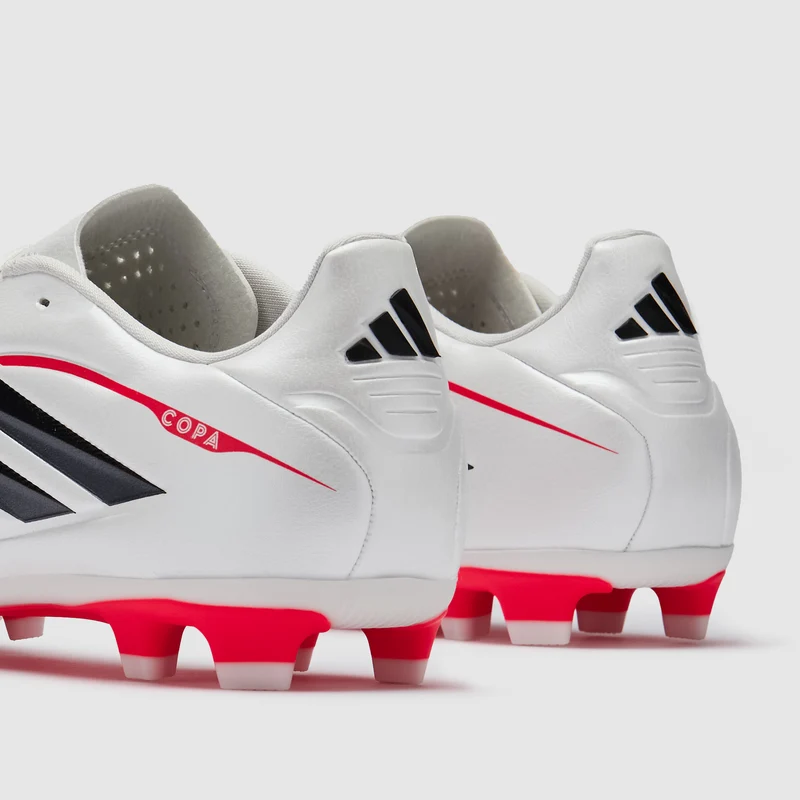 adidas Copa Pure IV Club FG/MG pour Enfant