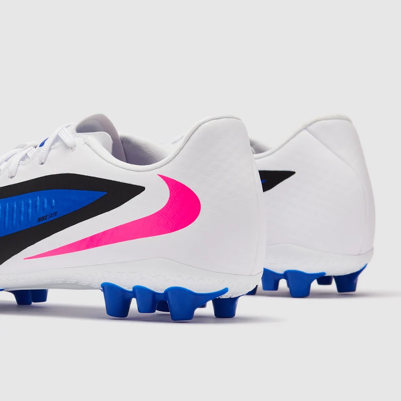 Nike Phantom 6 Low Academy AG