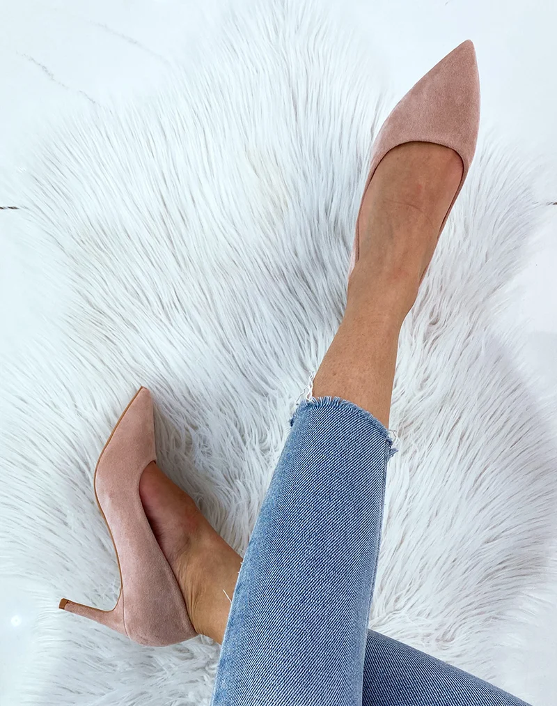 Escarpins pointus en suédine rose