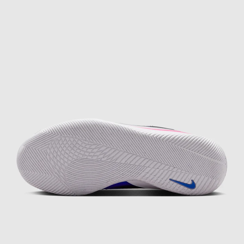 Nike Phantom 6 Low Club IC pour Enfant