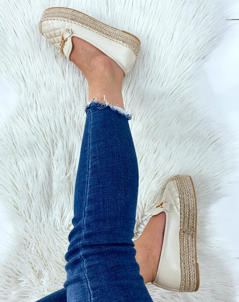 Espadrilles beiges matelassées à plateforme