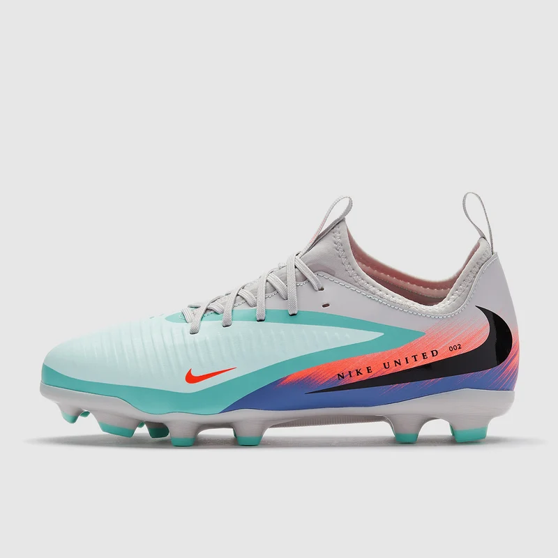 Nike Phantom 6 Academy Low FG/MG pour Enfant