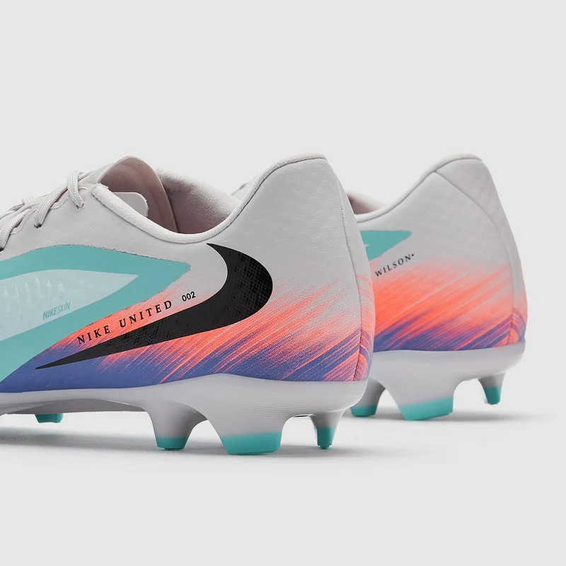 Nike Phantom 6 Academy Low FG/MG