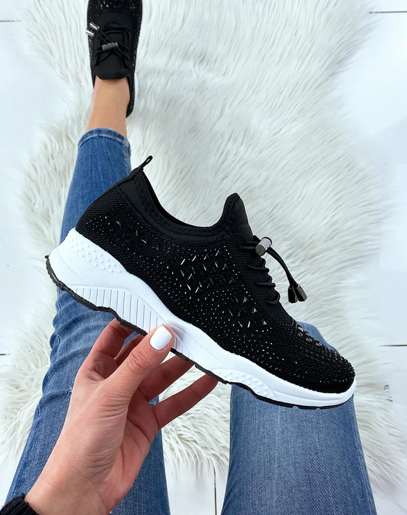 Baskets noires en tissu à empiècement brillant