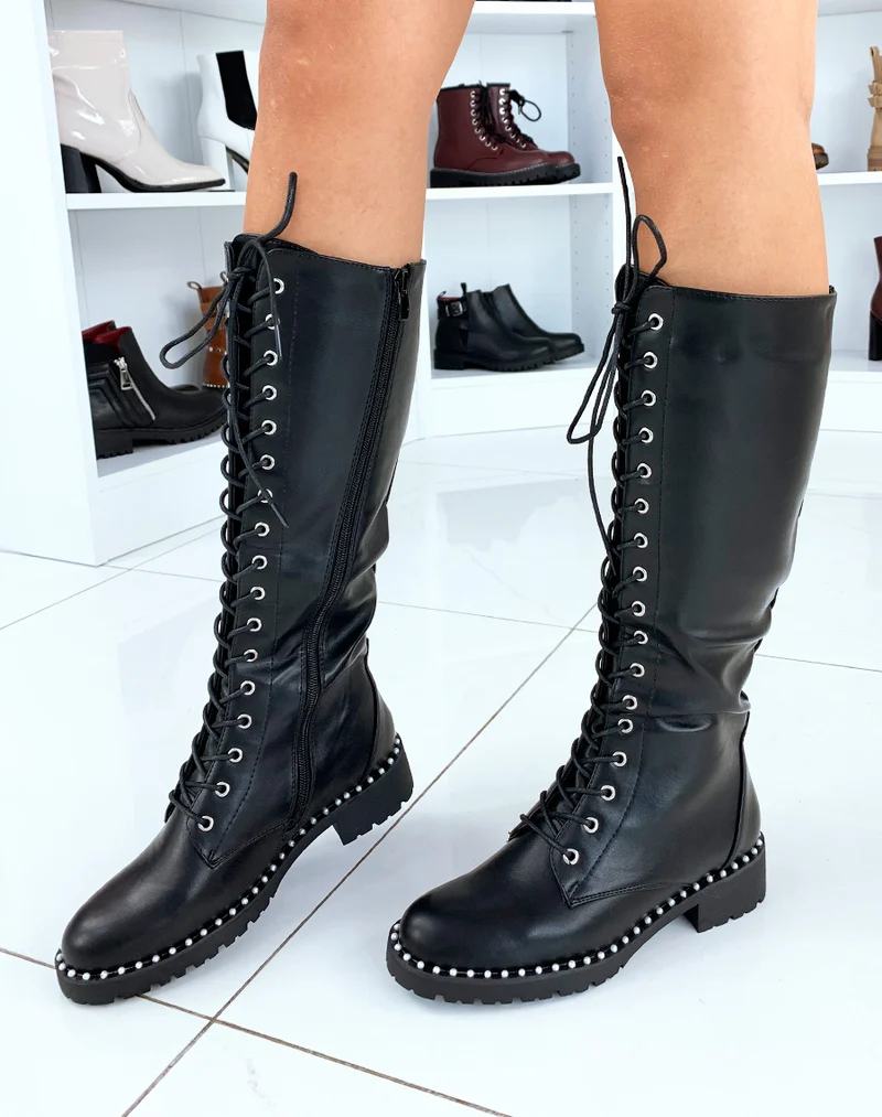 Bottes noires hautes à lacets à perle