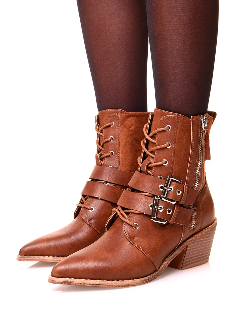 Bottines camel à lacets et à talons biseautés bi-matières