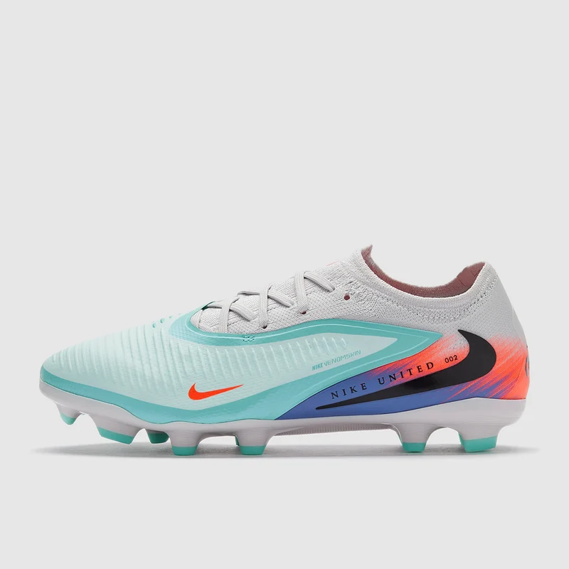 Nike Phantom 6 Pro Low FG/MG pour Enfant
