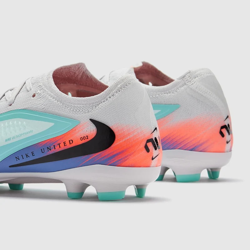Nike Phantom 6 Pro Low FG/MG pour Enfant