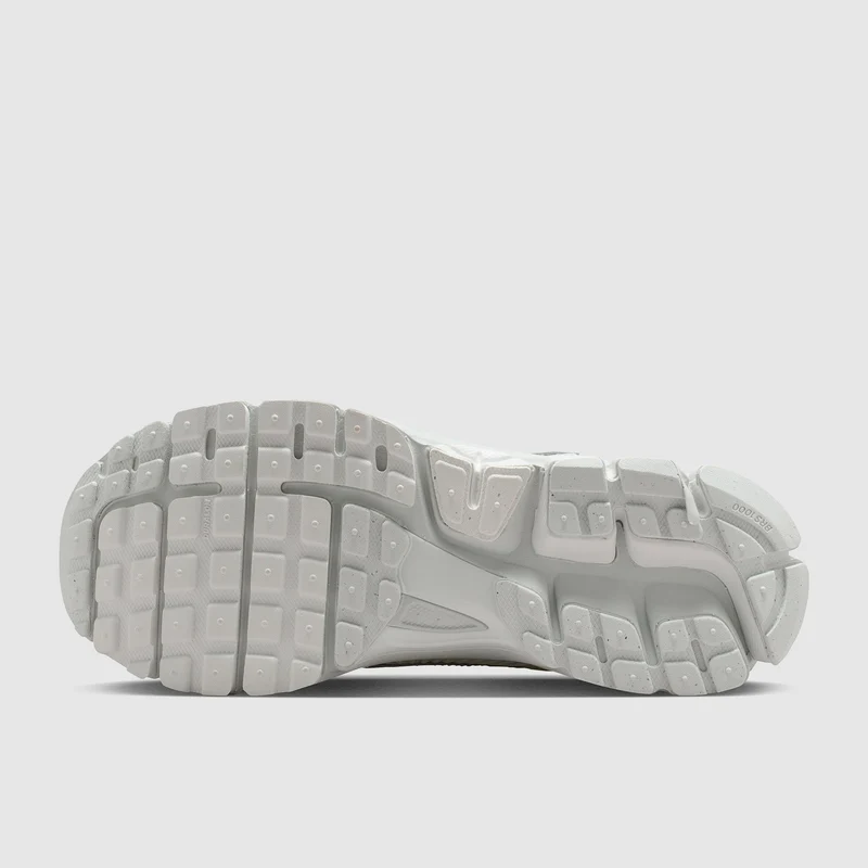 Nike Sportswear Zoom Vomero 5 pour Femme