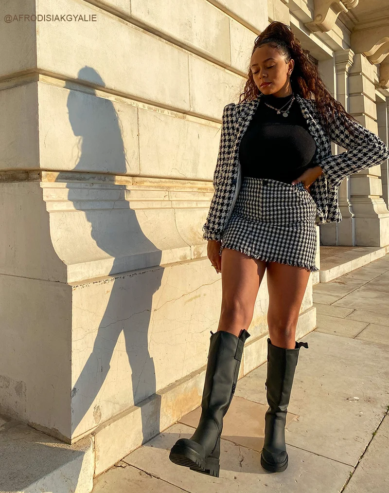 Bottes hautes noires mattes