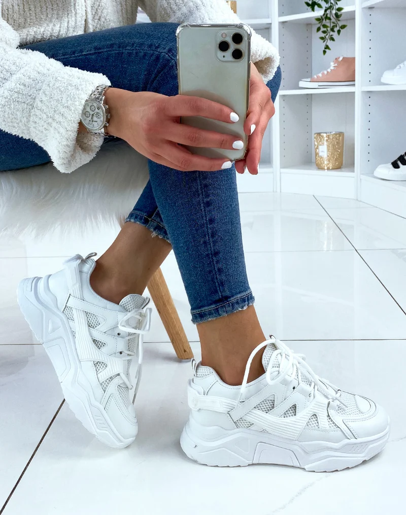 Baskets blanches bi-matière à plateforme XXL