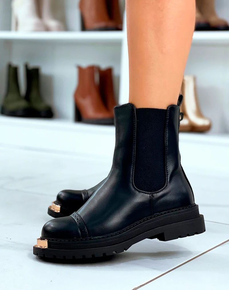 Bottines Noires Chelsea Tendance avec Détails Dorés