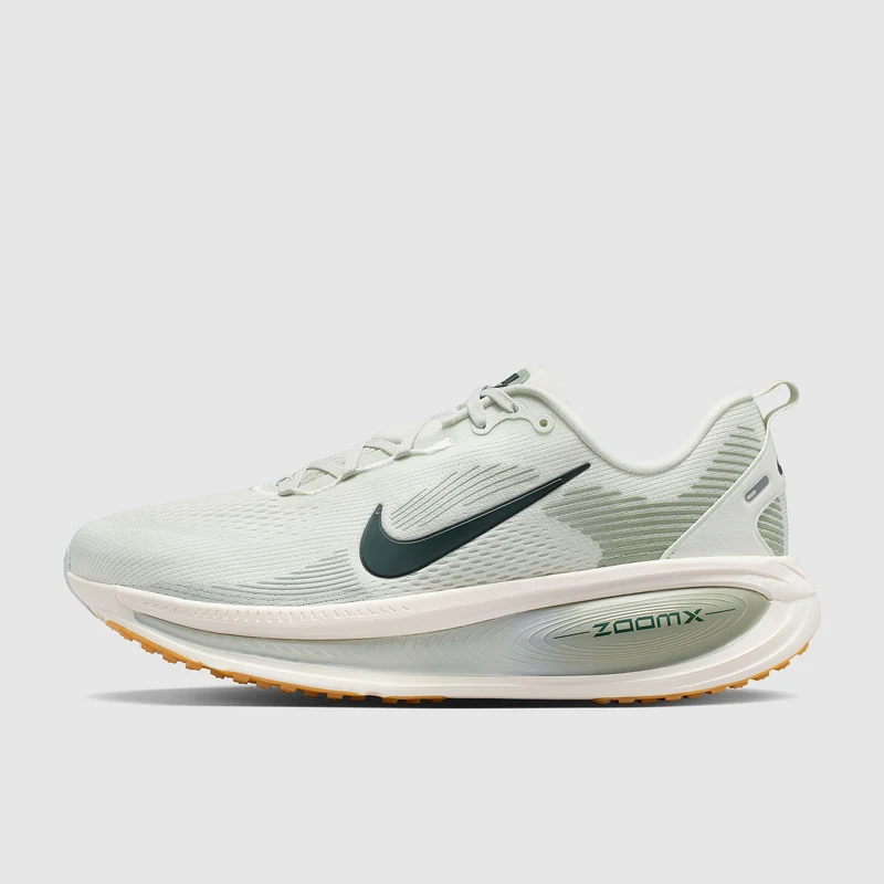 Nike Vomero 18