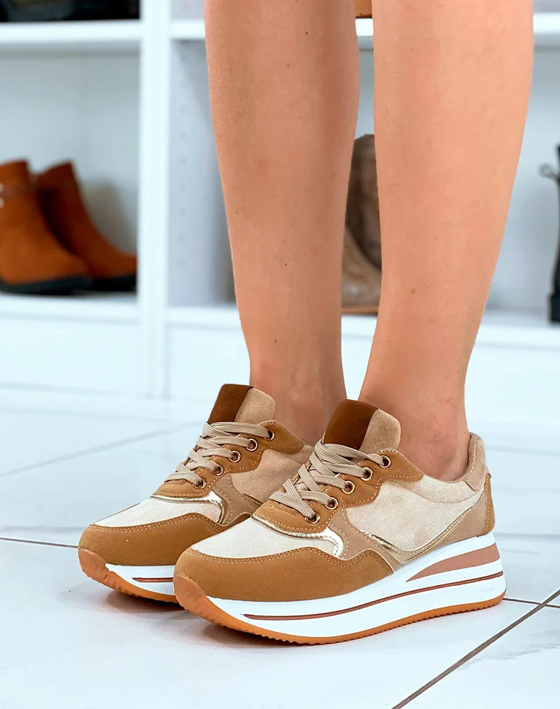 Baskets femme beige talonnade & empiècements 3D