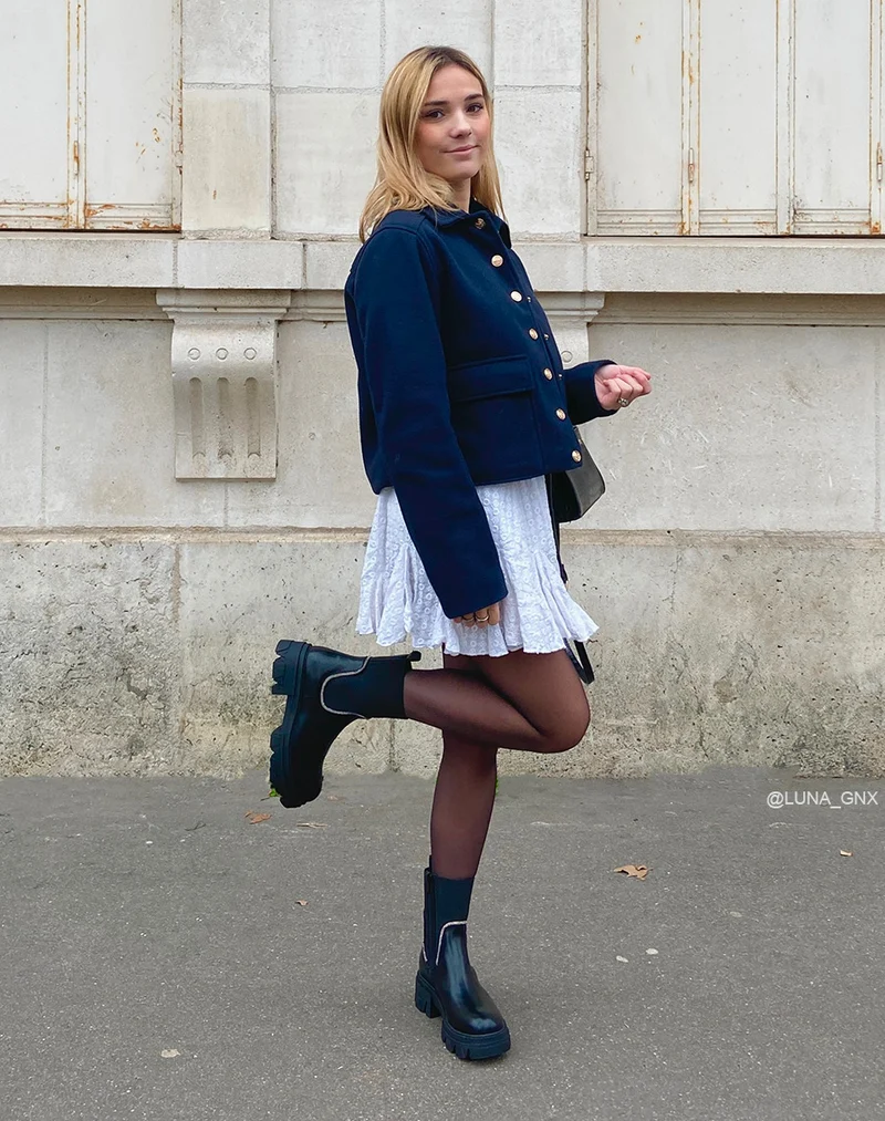 Bottines noires à élastique à couture à strass argentés