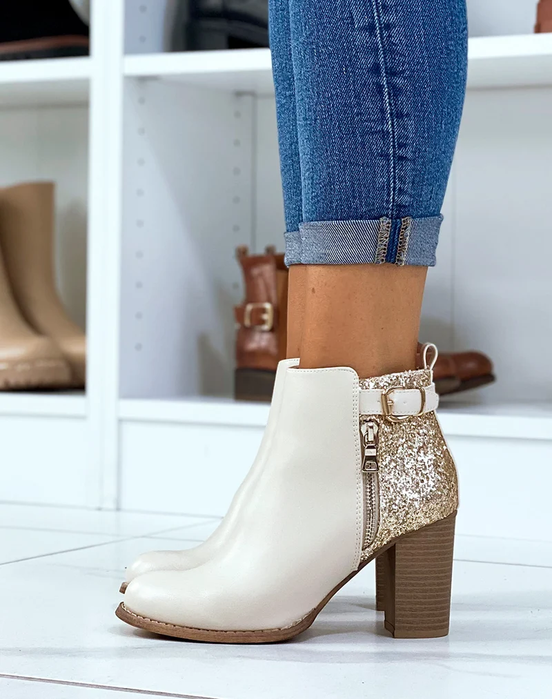 Bottines beiges à talons pailletées avec sangle