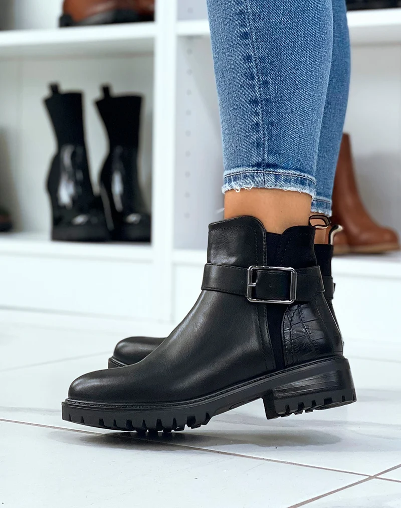 Bottines noires avec élastique échancré et effet croco
