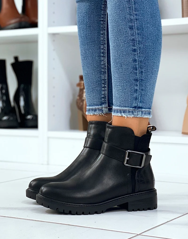 Bottines noires avec élastique échancré et effet croco