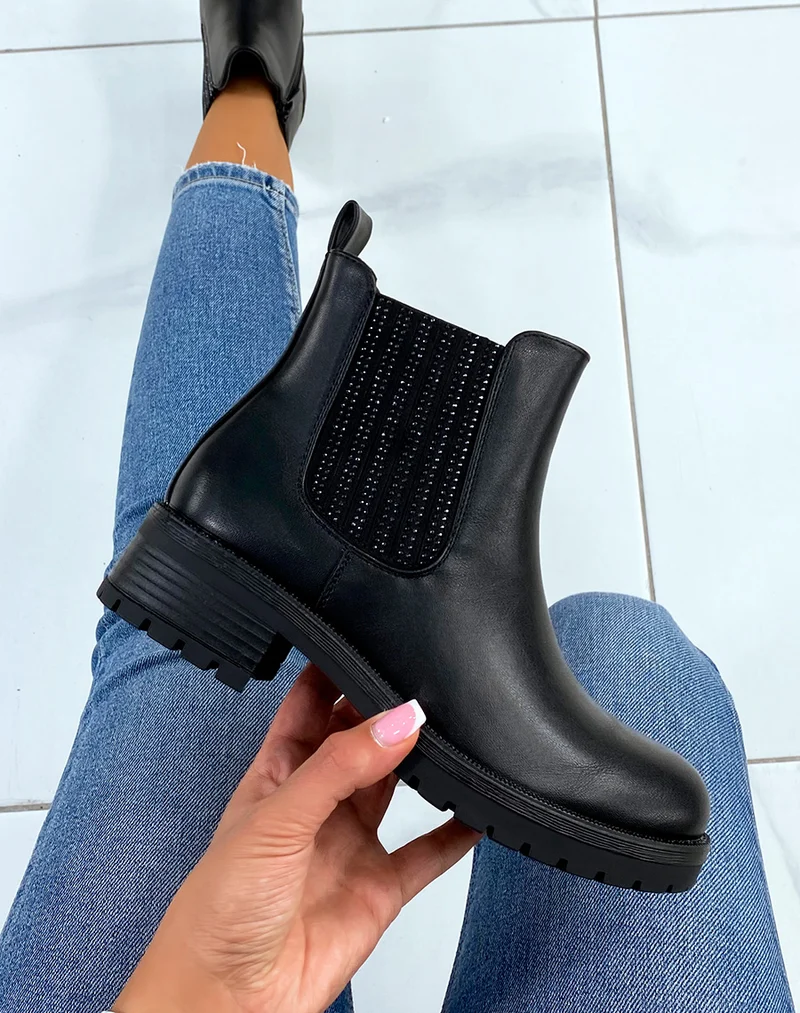 Chelsea boots noires à élastique à strass