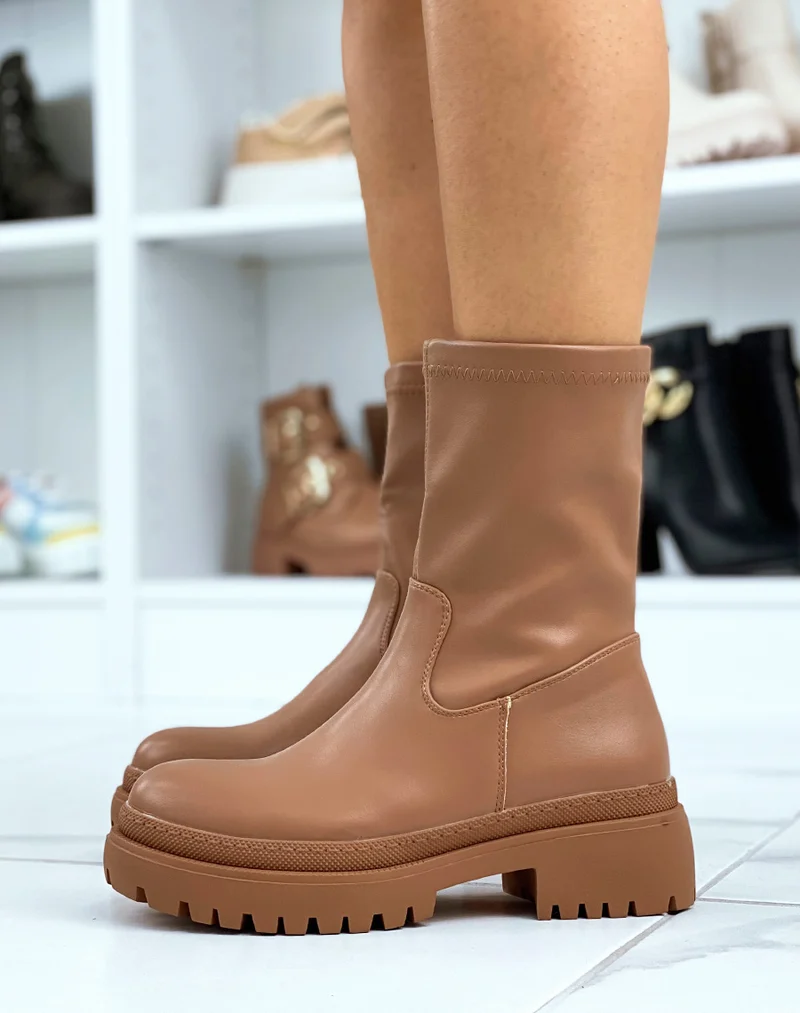 Bottines camel effet chaussette en similicuir