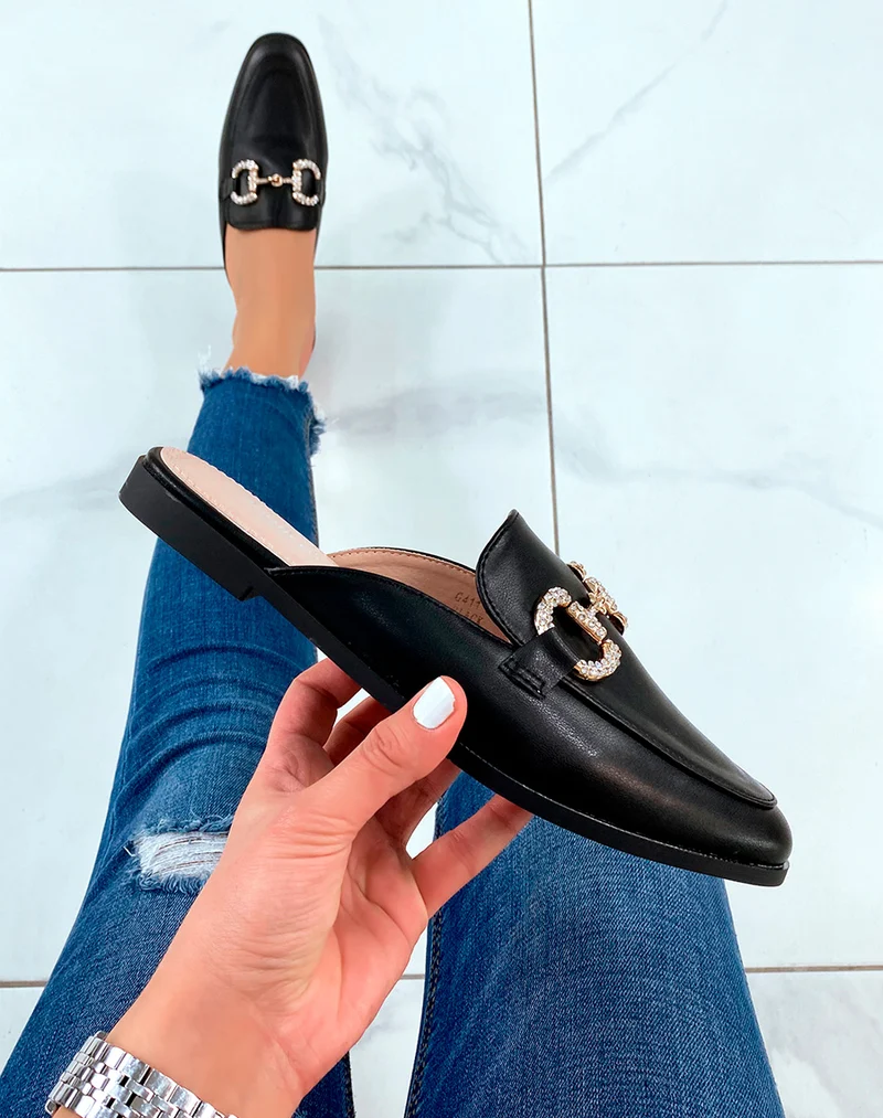 Mules mocassins noires à détails strass