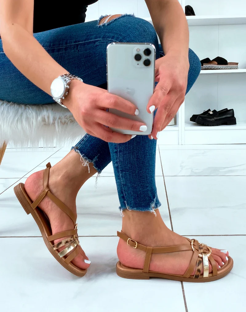 Nu-pieds camel et à motif léopard