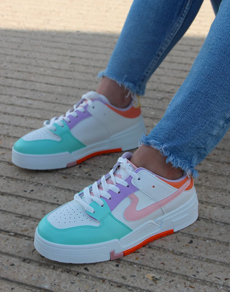 Baskets multicolores blanches et vertes