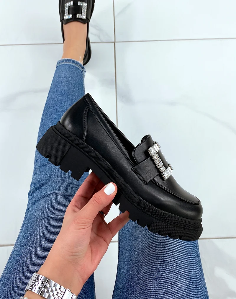 Mocassins noirs avec empiècement strass carré et semelle crantée
