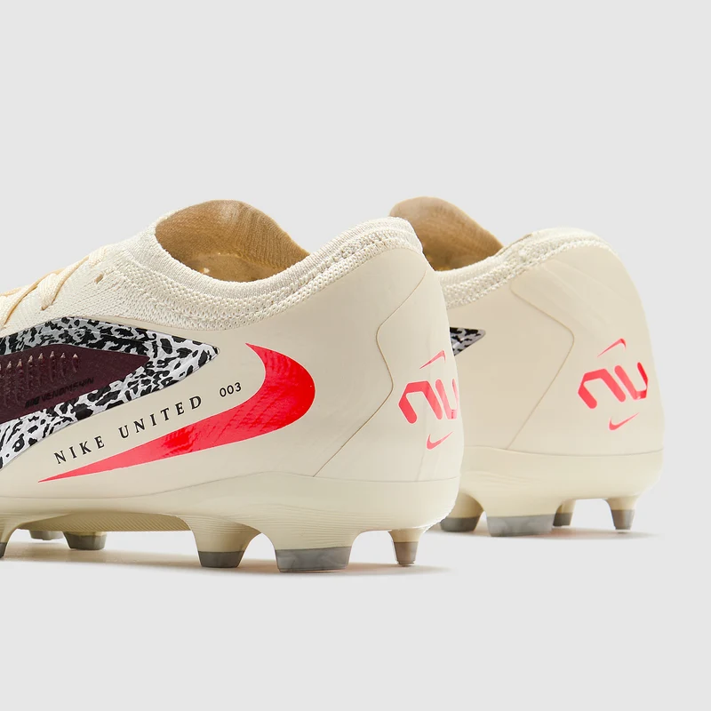 Nike Phantom 6 Low Pro FG/MG pour Enfant