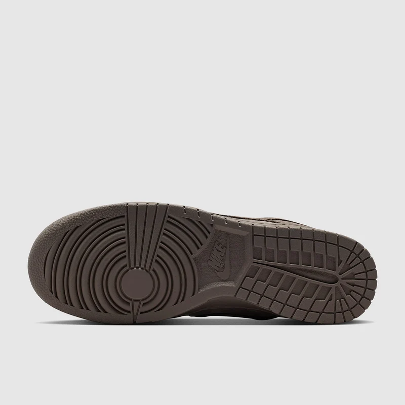 Nike Sportswear Dunk Low Retro Se
