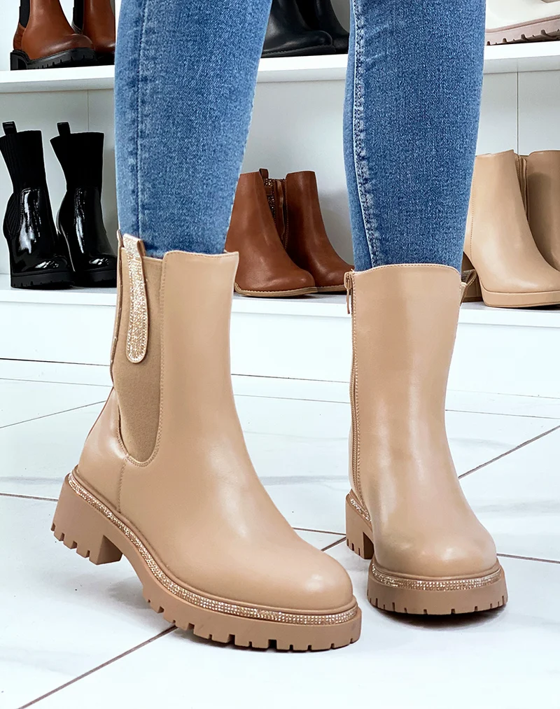 Chelsea boots beiges à détails à strass
