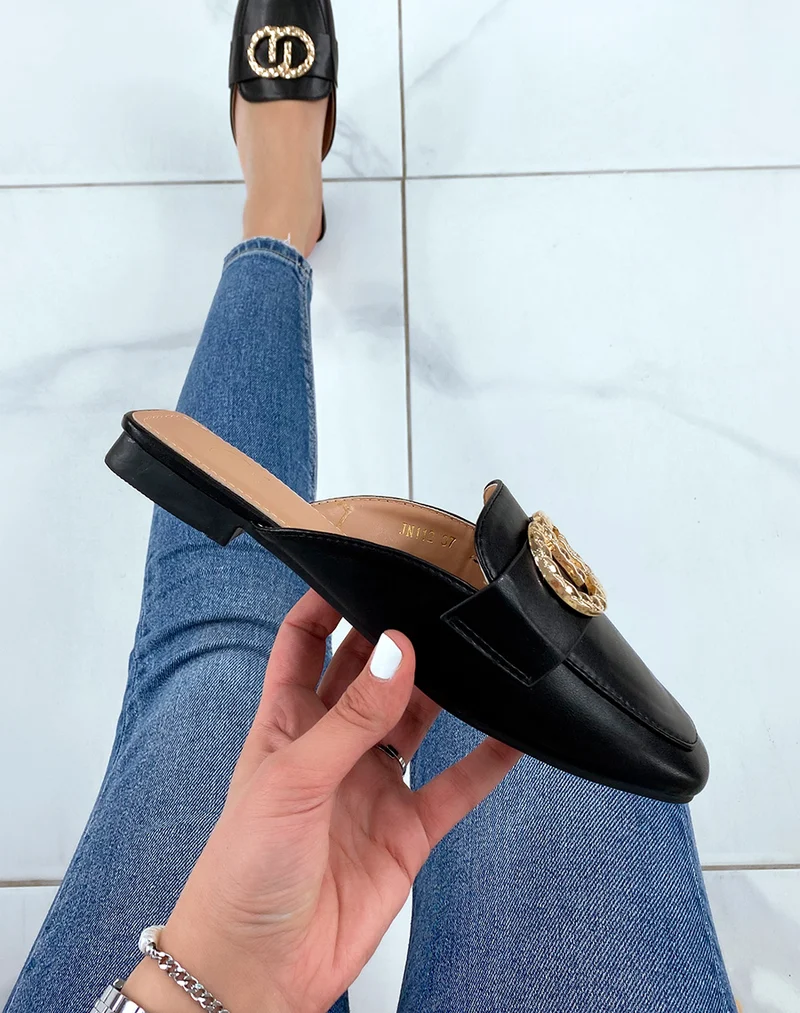 Mules mocassins noirs à bijoux doré avant