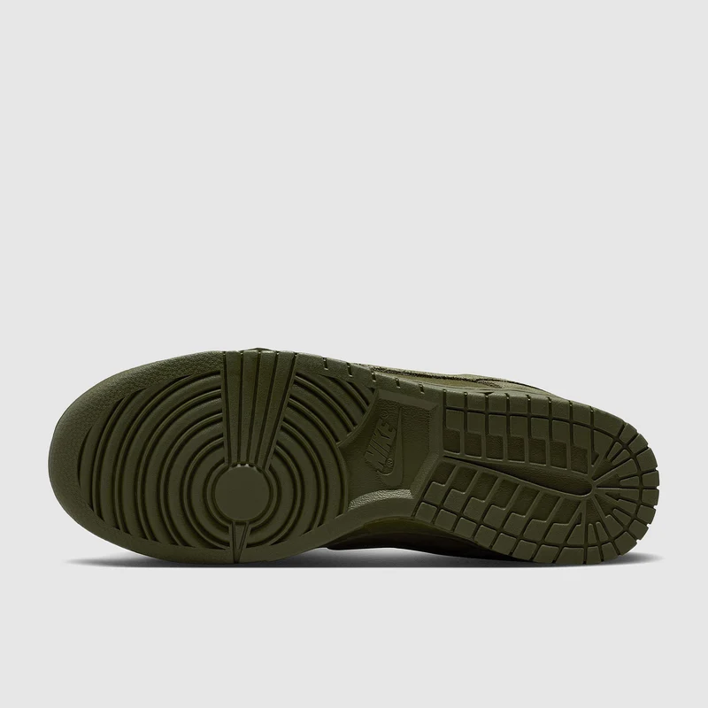 Nike Sportswear Dunk Low Retro SE