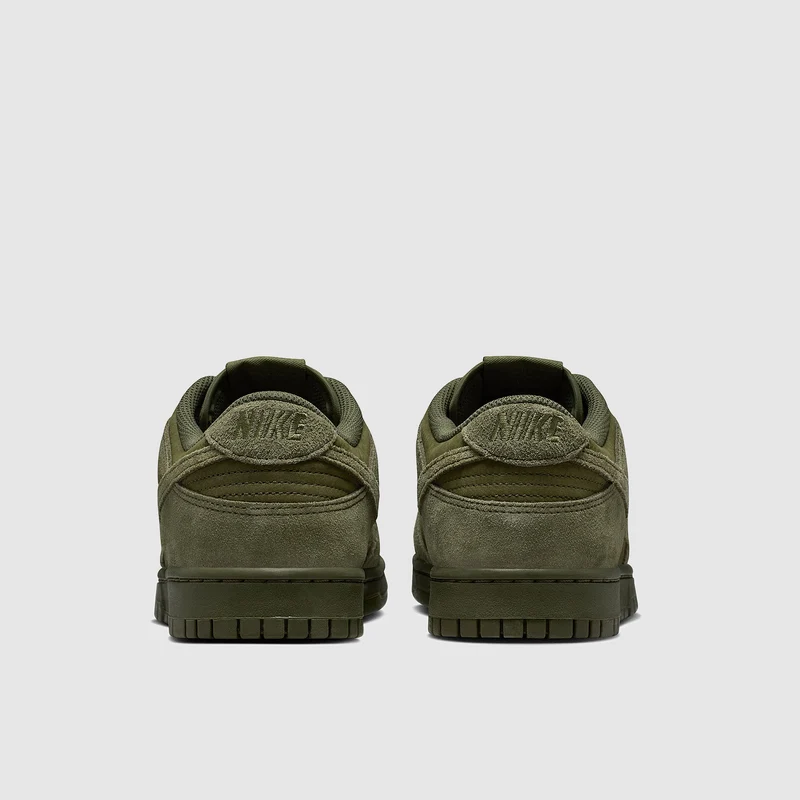 Nike Sportswear Dunk Low Retro SE