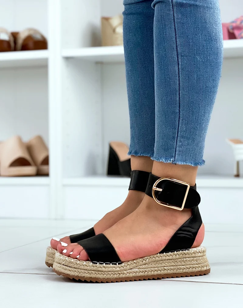 Sandales noires à brides épaisses et semelle en toile de jute